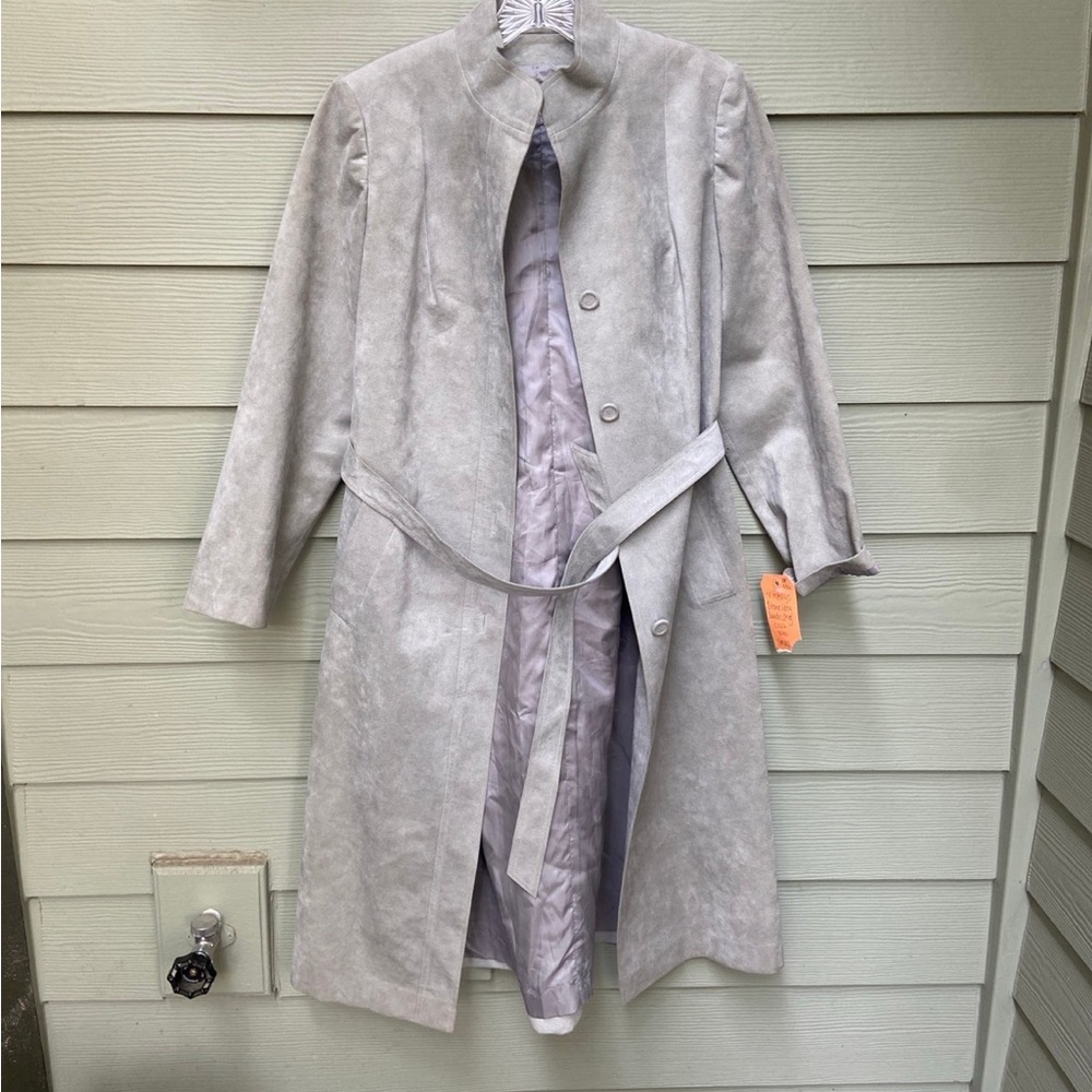Elegant Gray Women's Coat